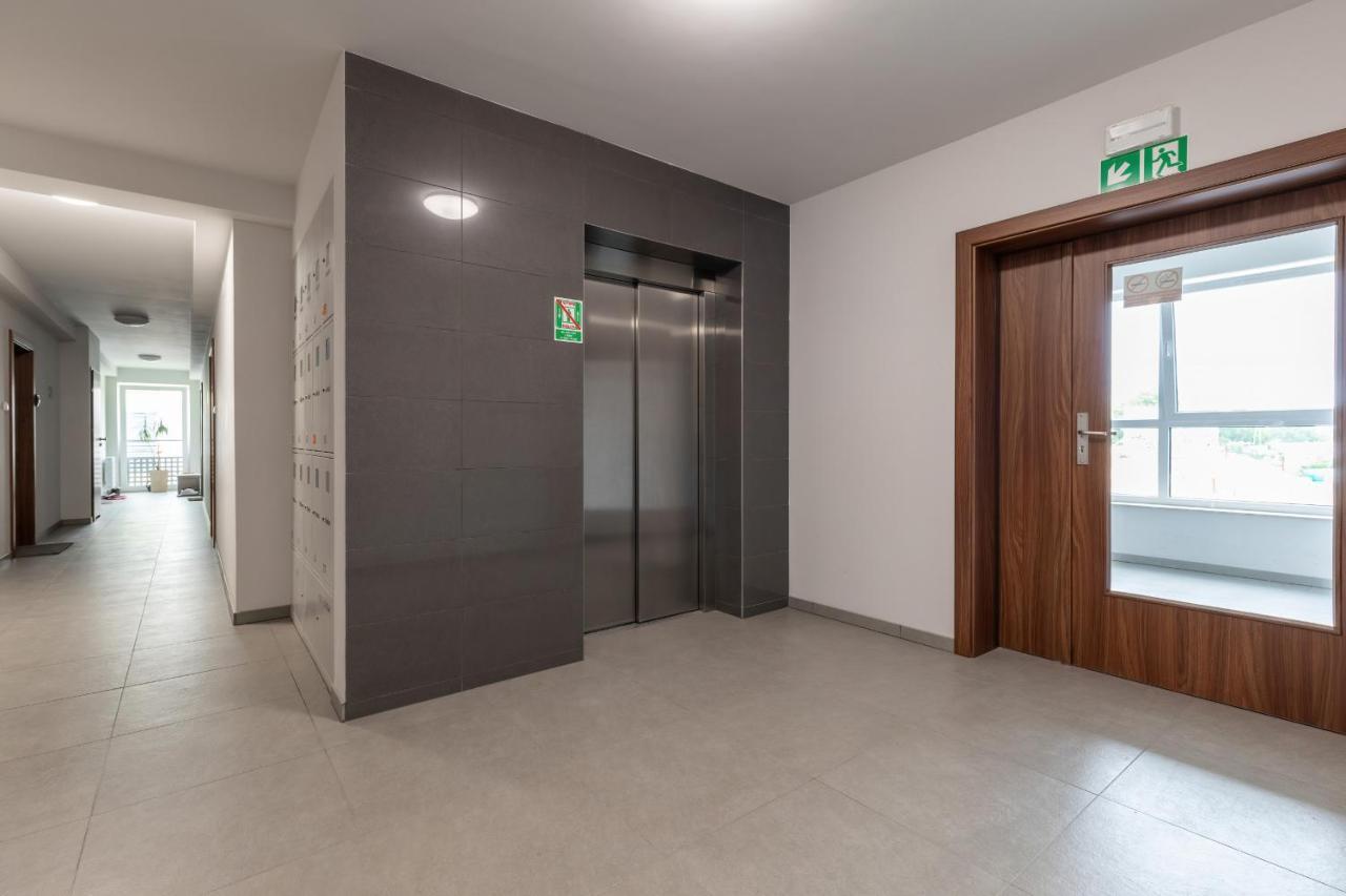 Stylish Apartment Grunwaldzka 49 By Noclegi Renters سفينويتشي المظهر الخارجي الصورة