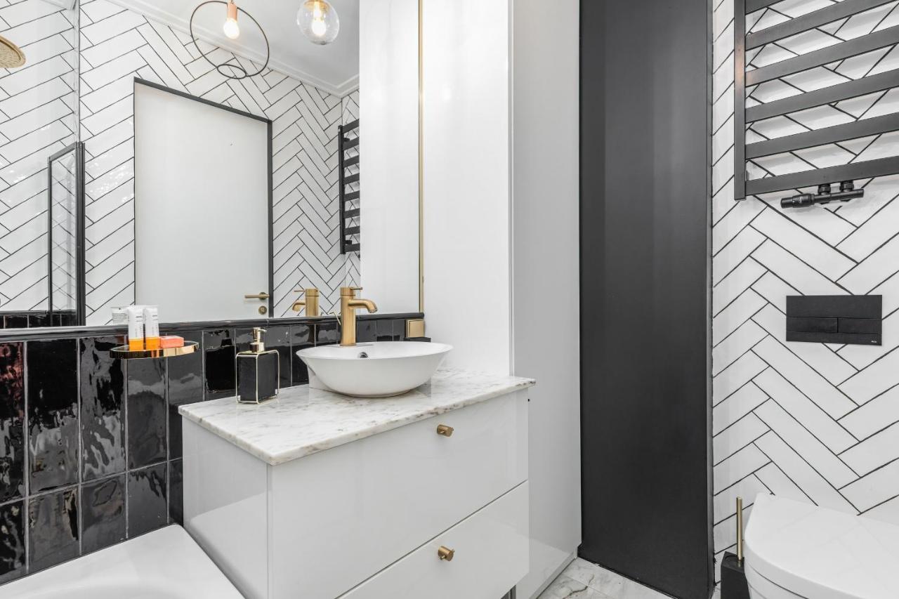 Stylish Apartment Grunwaldzka 49 By Noclegi Renters سفينويتشي المظهر الخارجي الصورة